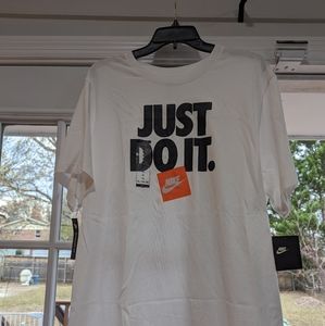 Nike T-Shirt